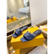 Louis Vuitton Slippers